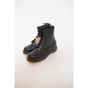 Dr Martens 1460 8-eye boots in black leather 5